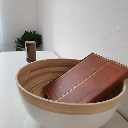 Superbe 2 Pièces Neuf à 100m De La Apartamento Menton