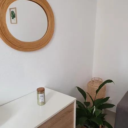 Superbe 2 Pièces Neuf à 100m De La Apartamento Menton